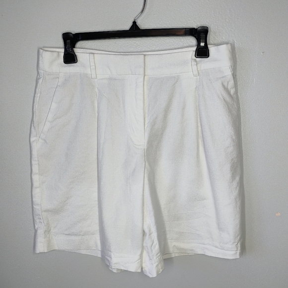 LOFT Peyton Trouser Shorts Womens 4 White Pleated 7" Inseam Mature Sophisticated - Picture 14 of 16